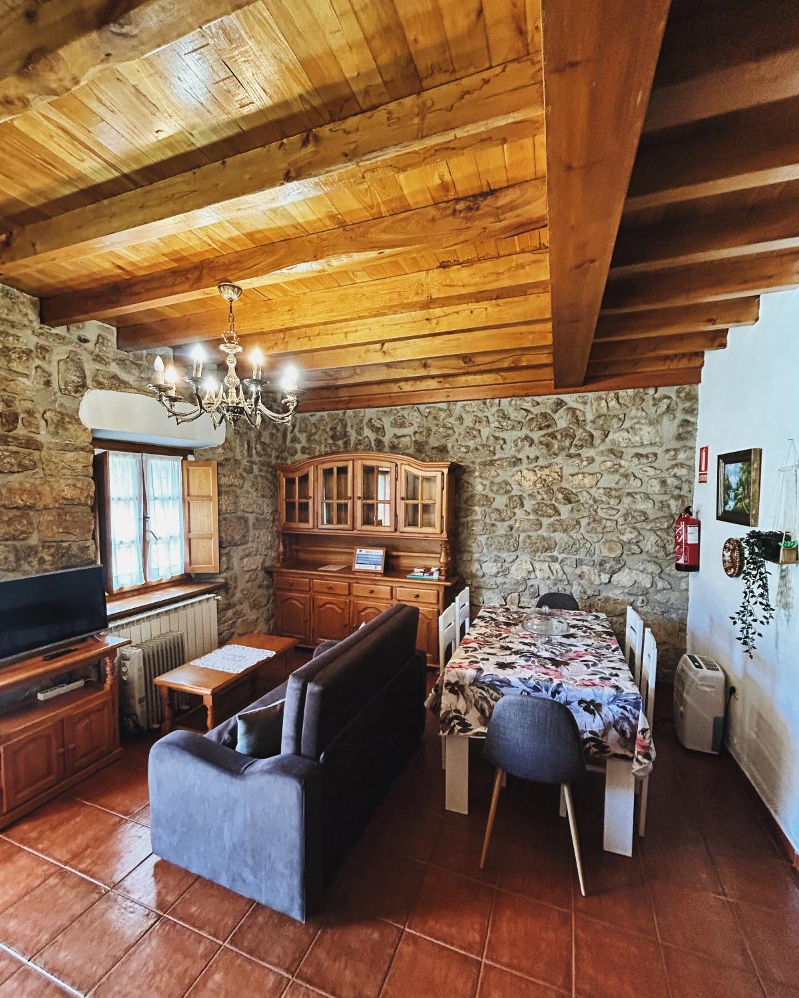 La Cabada Villa Ortiguero ภายนอก รูปภาพ